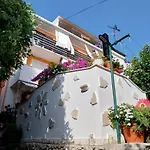 Apartament Milica *
