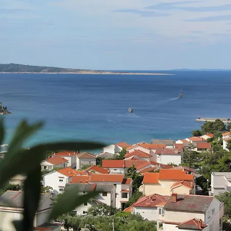 Apartment Milica Rab Town