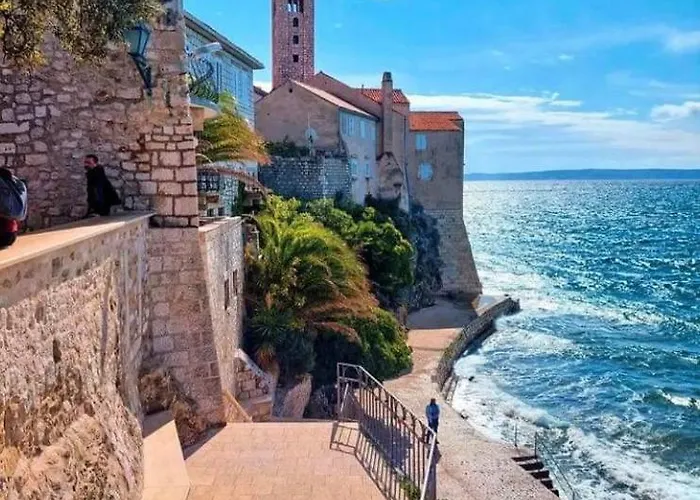 Milica Rab Town